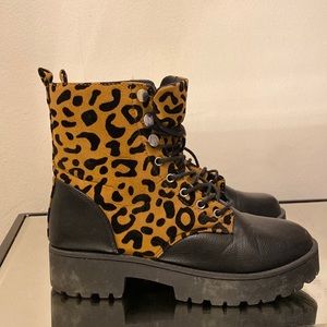 Stylish Leopard boots
